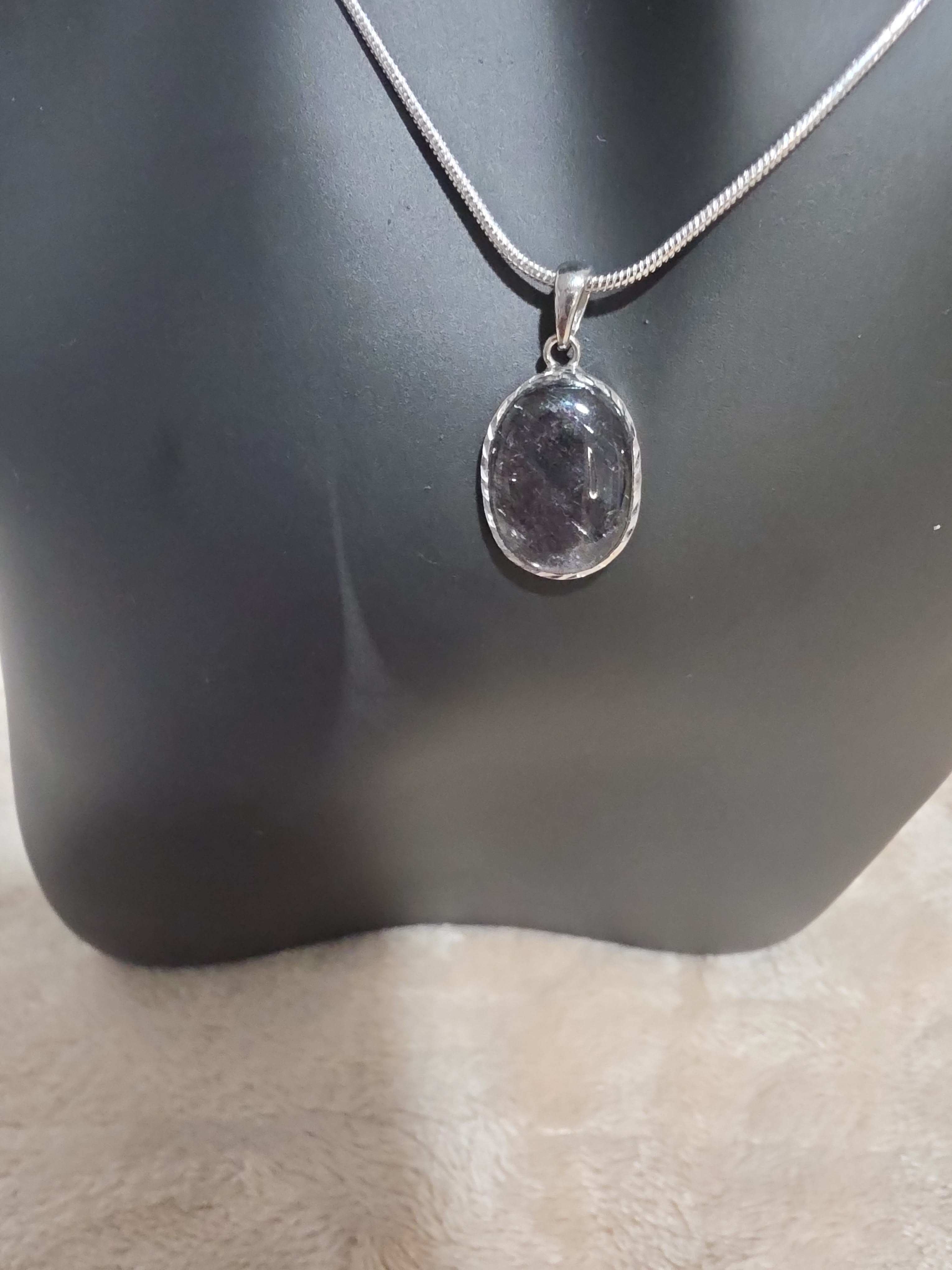 15–18mm Sacred Seven Pendant Necklace
