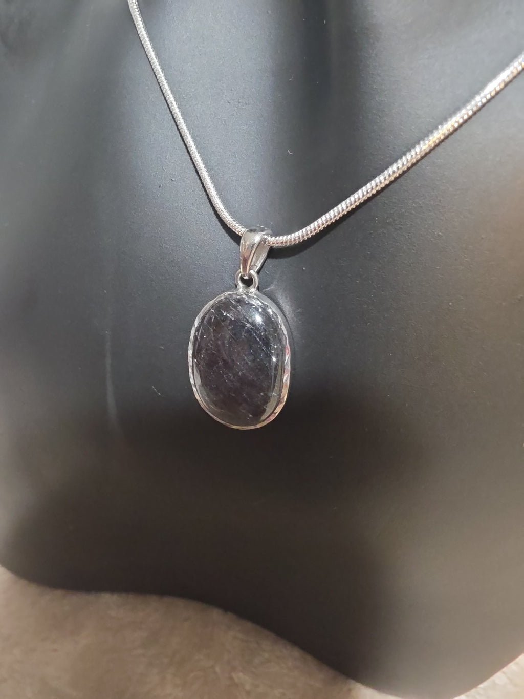 15–18mm Sacred Seven Pendant Necklace