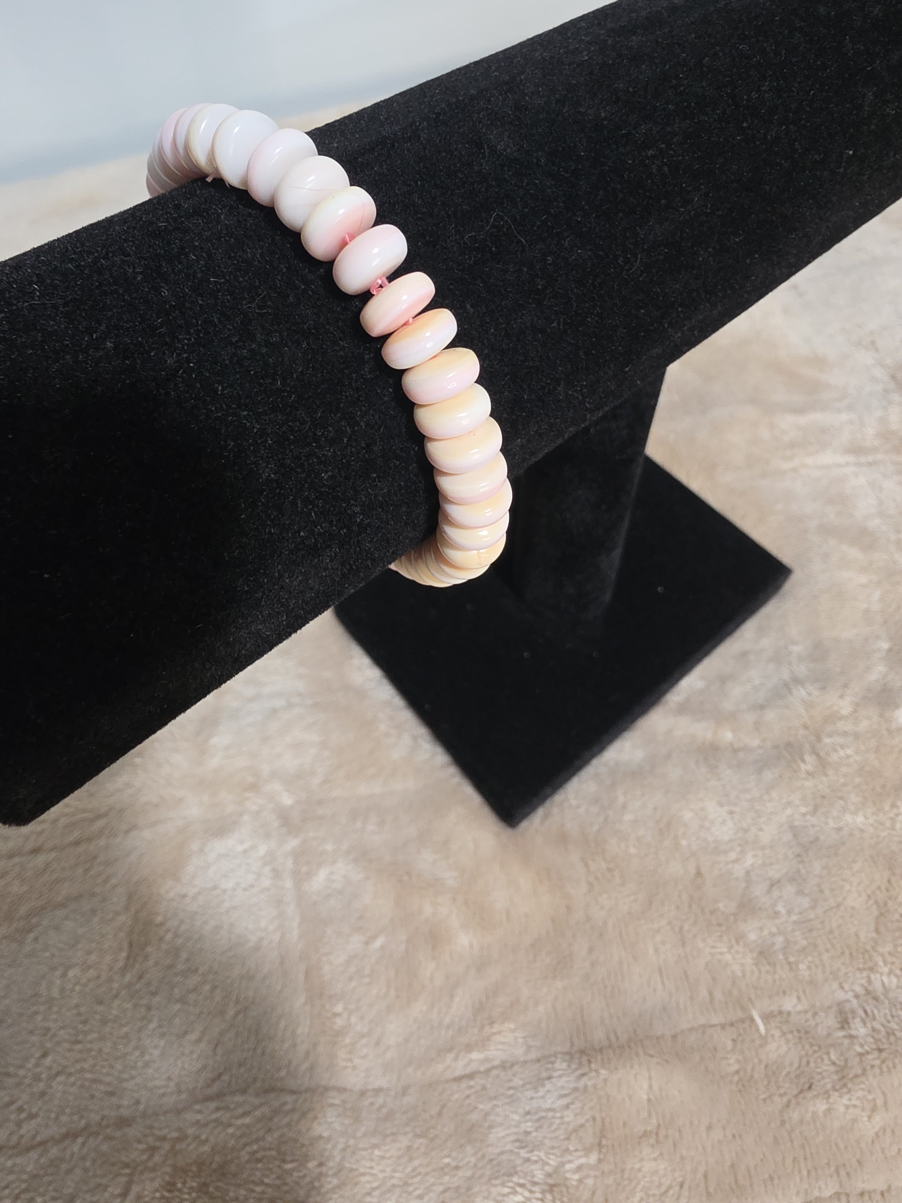 Queen Conch Abacus Bracelet