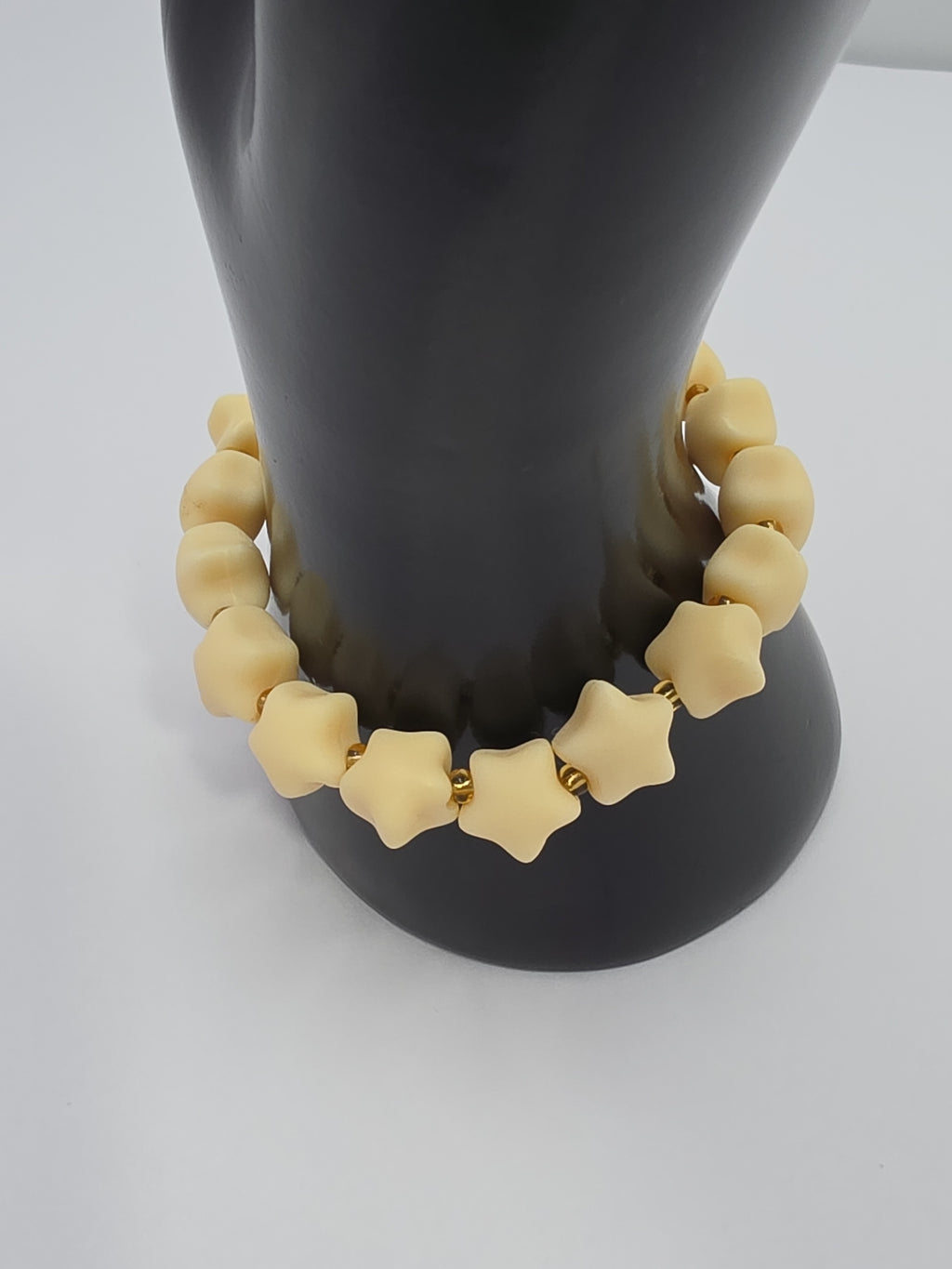 Golden Tagua Star Bracelet – 10–11mm