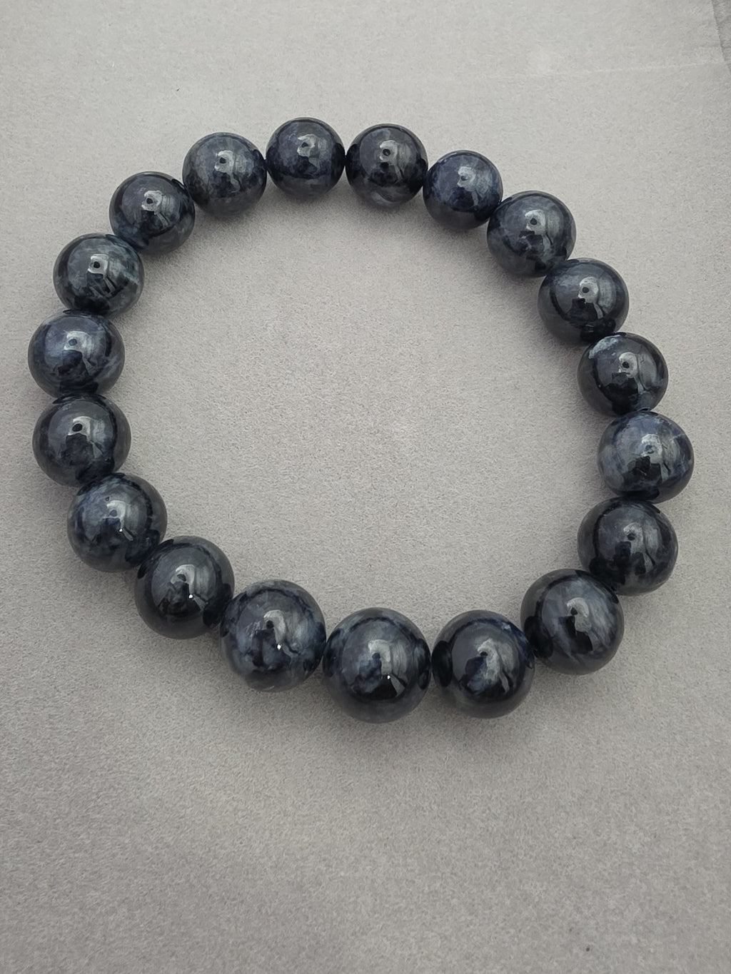 Midnight Sapphire Aura Bracelet – 10mm