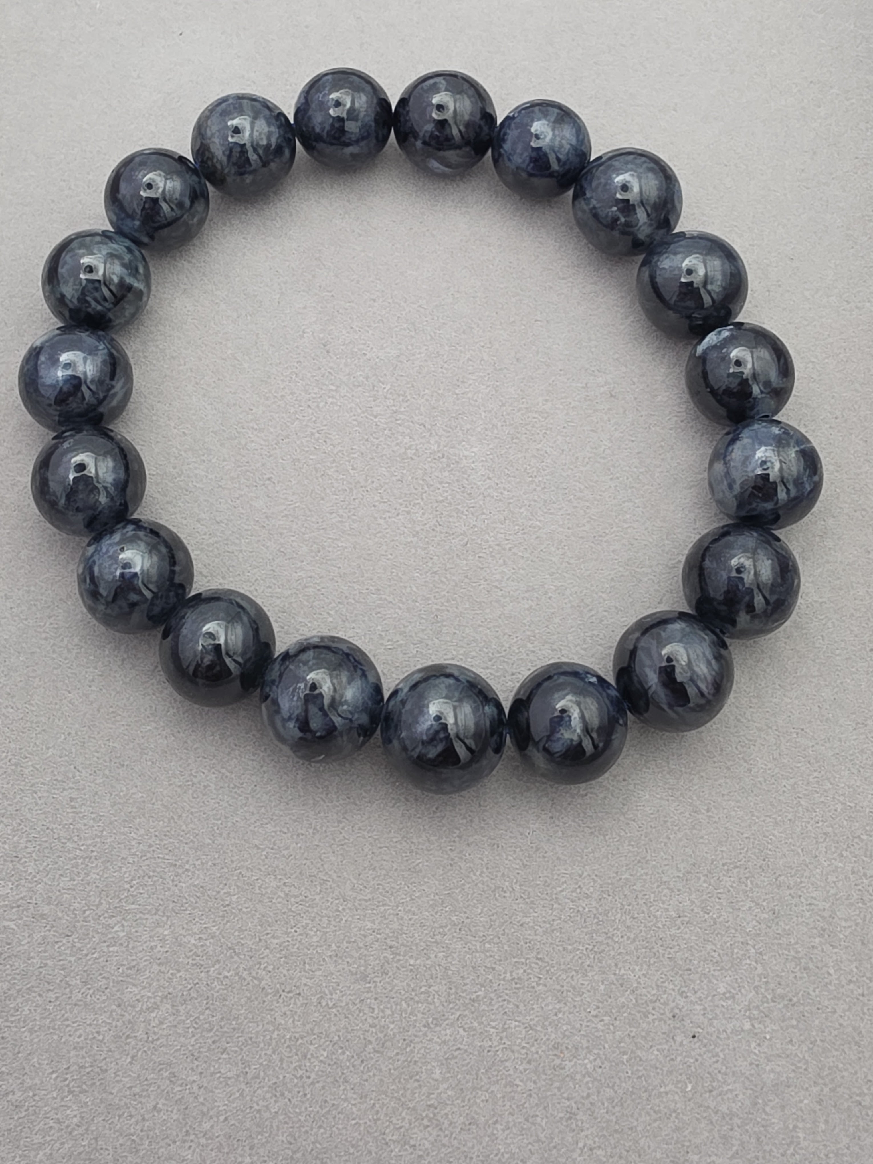 Midnight Sapphire Aura Bracelet – 10mm
