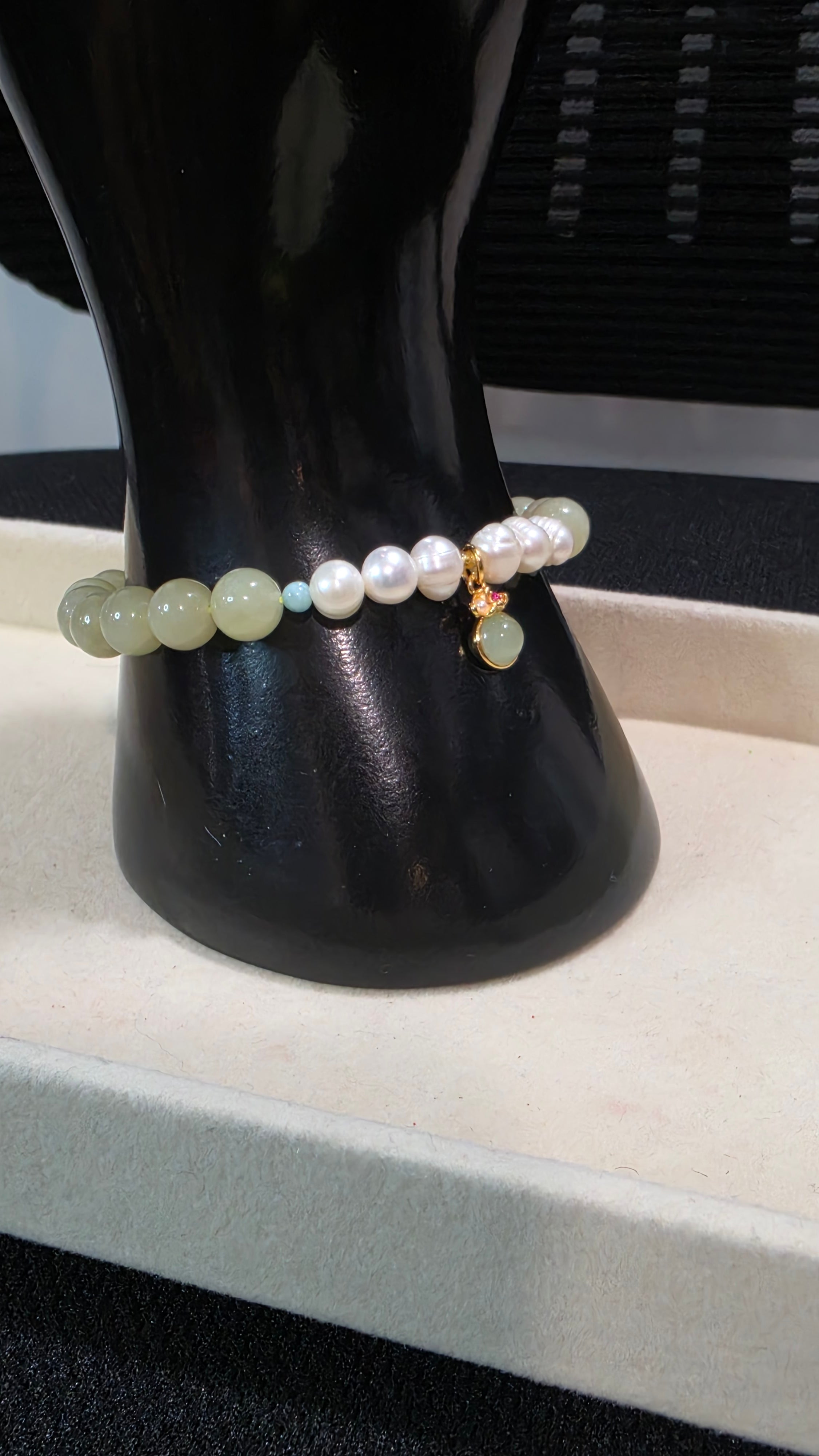 Blue Water Jade & Pearl Beaded Bracelet
